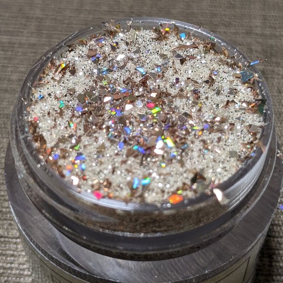 Sparkle & Co. Mini - dp. 220 Bring On The Bubbly - Picture 5 of 8